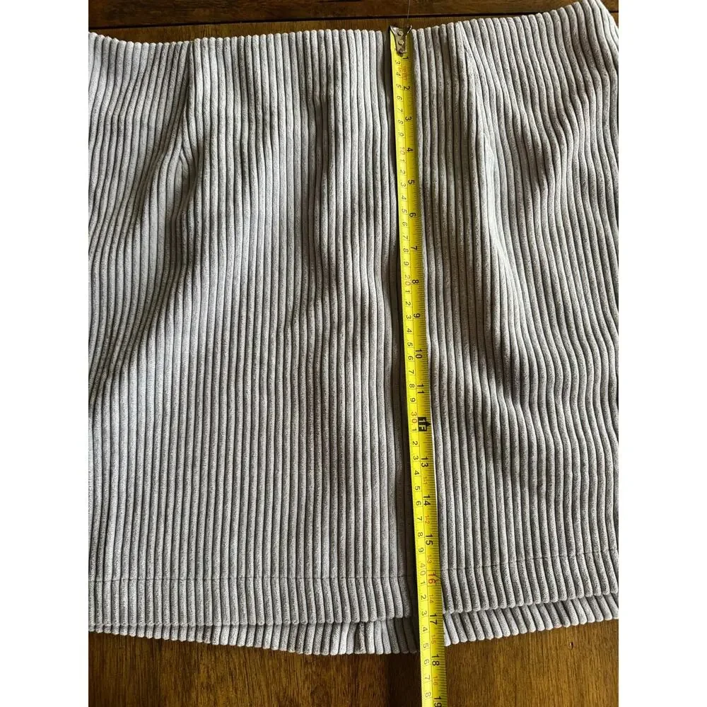 NWT Lulus High Class Corduroy Mini Skirt Gray XL Ribbed A-Line - Picture 8 of 8